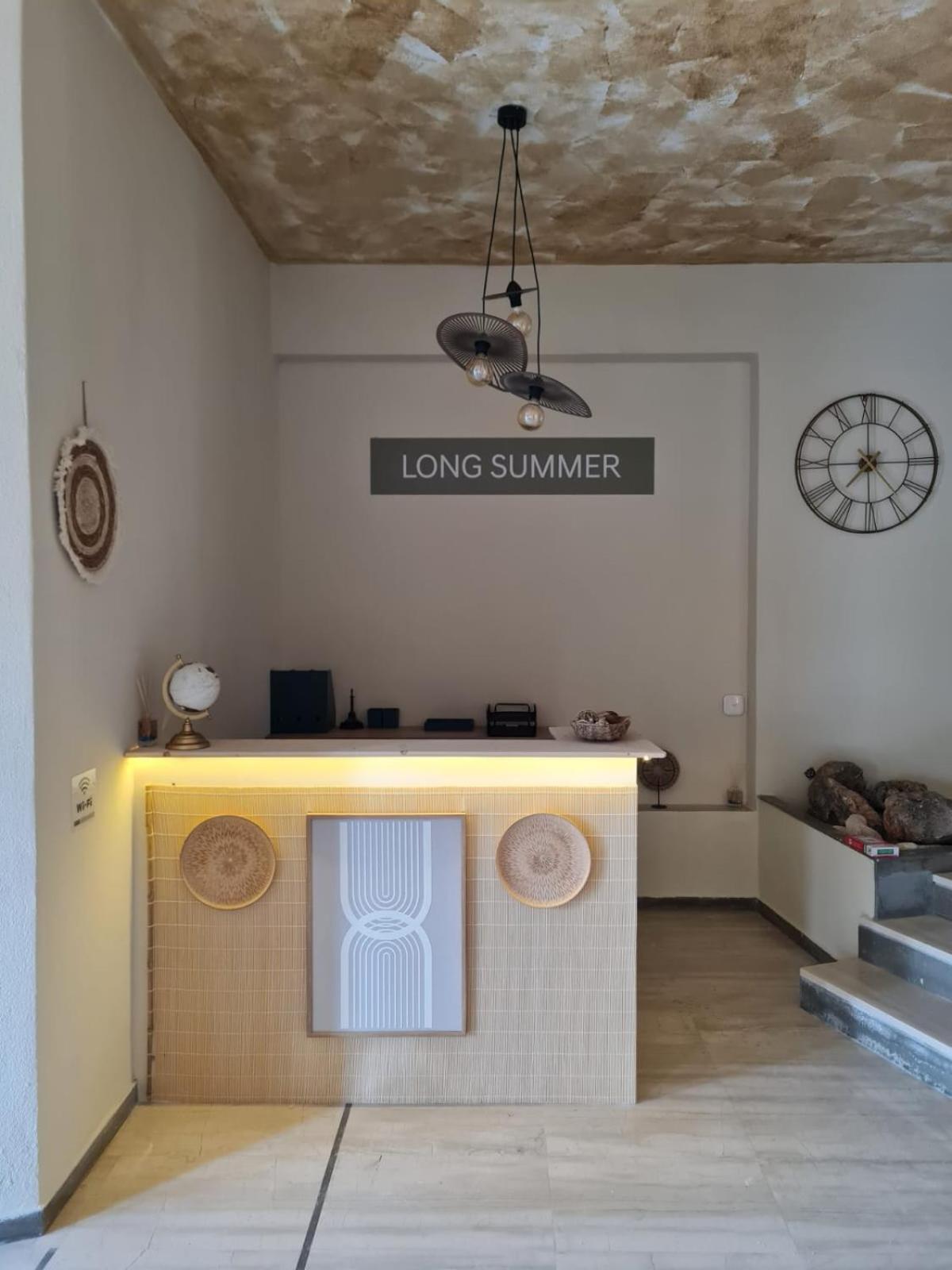 Long Summer Сивота Экстерьер фото
